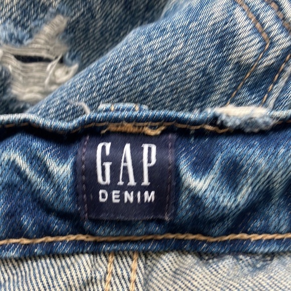Gap destroyed distressed high rise cheeky straight jean with holes size 0 - Picture 8 of 9